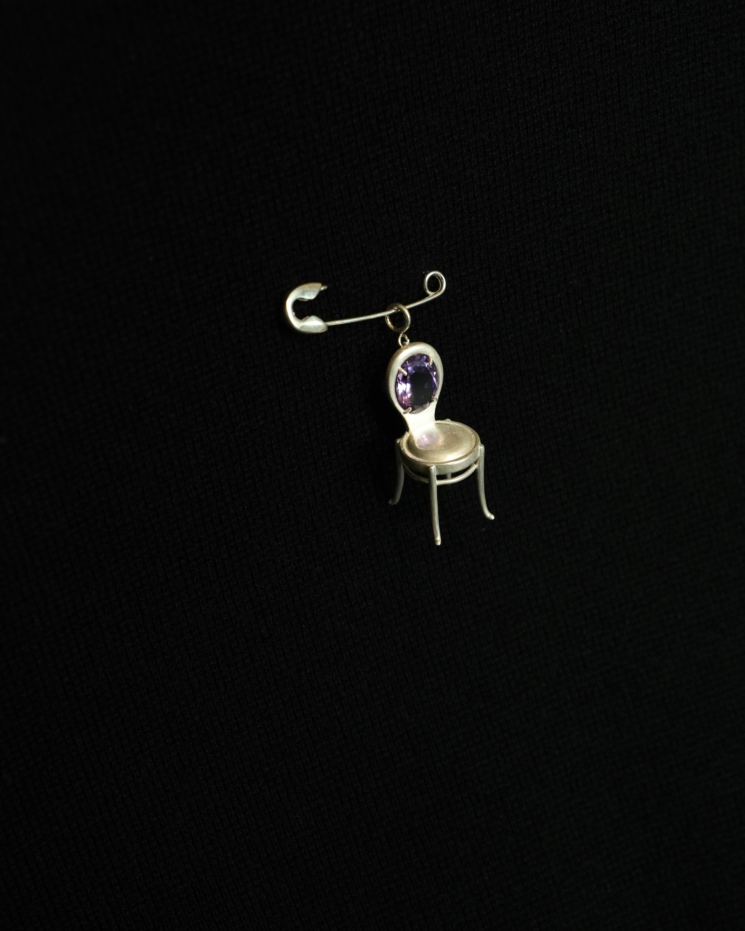 The Chair No.7 – Amethyst
