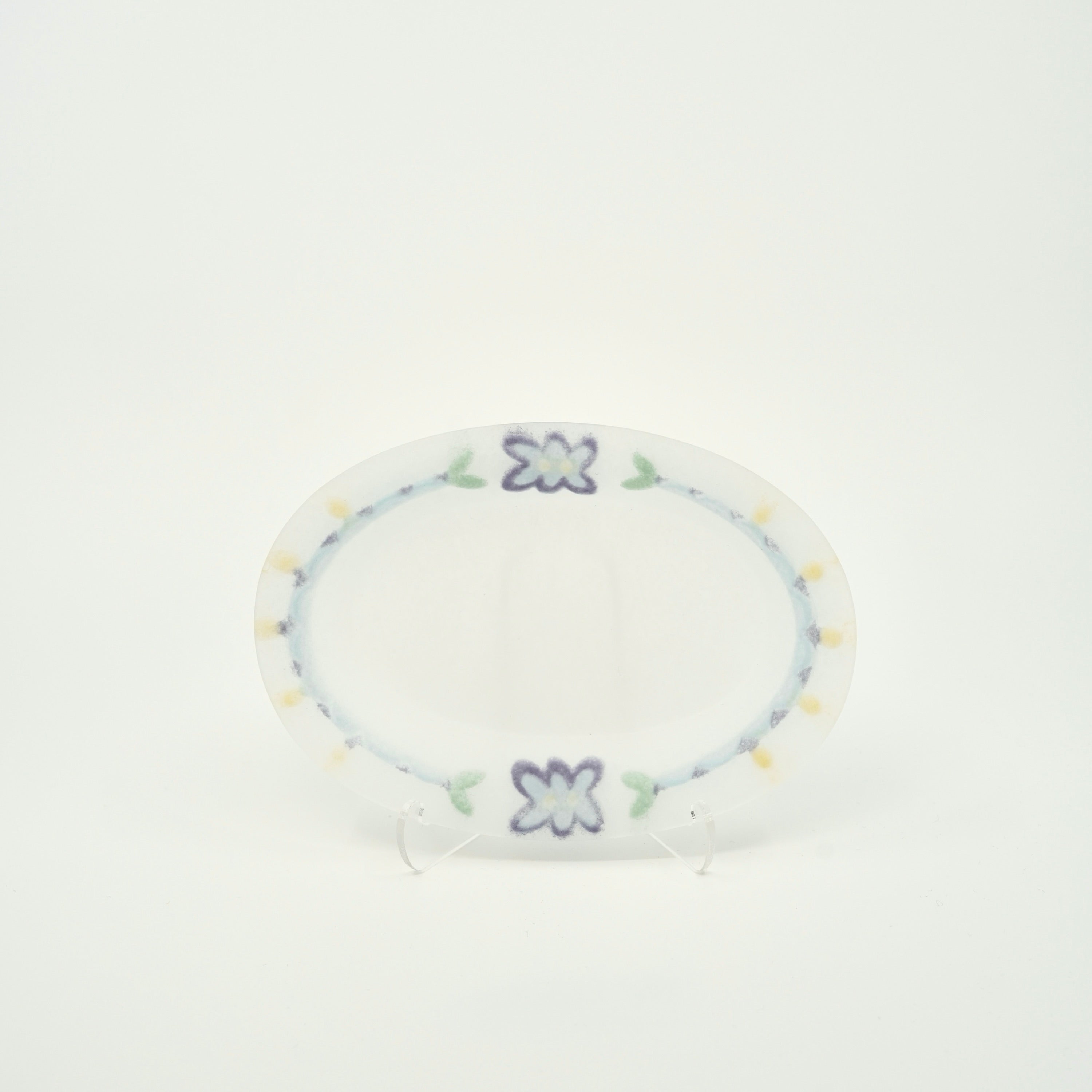 Relief Glass Plate – Oval