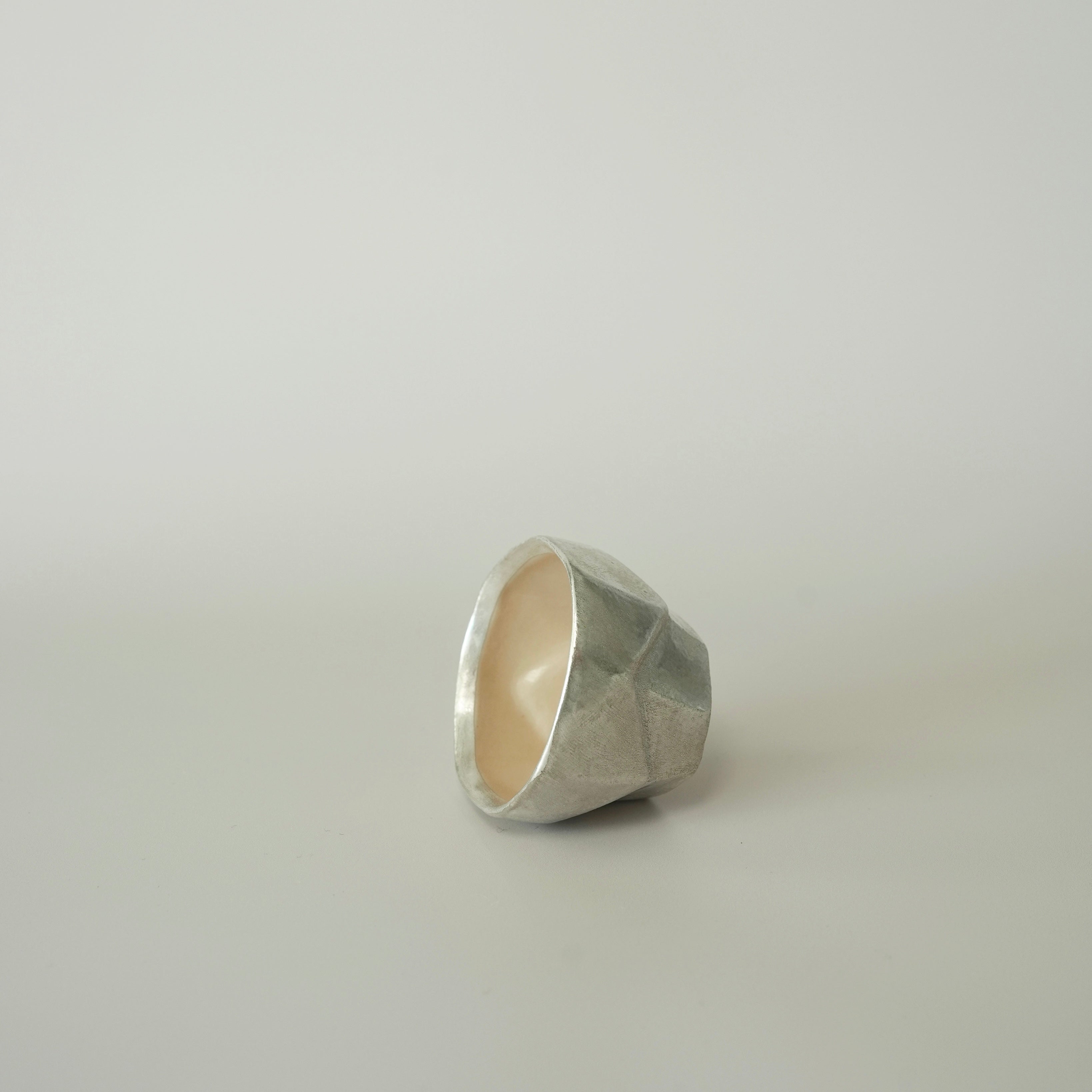 Small Geometric Cup – Beige