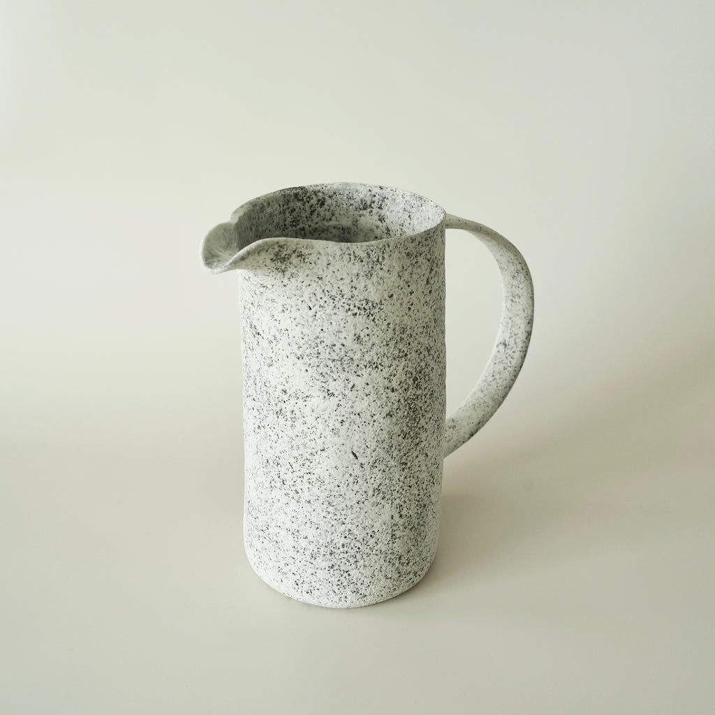 Kohiki Water Pitcher / Vase