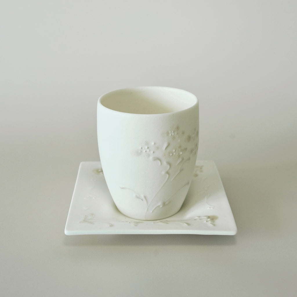 Dandelion Relief Square Dish