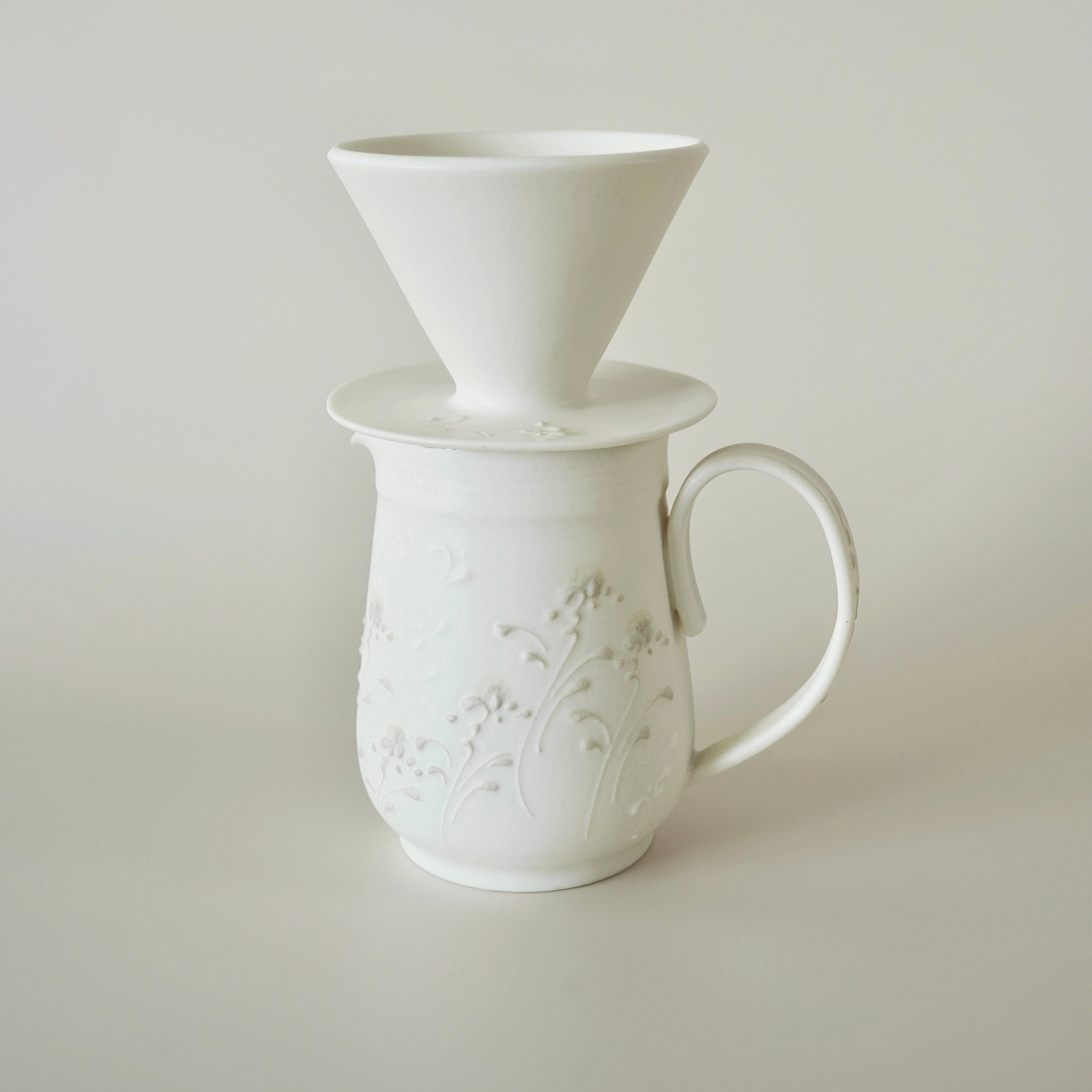 Dandelion Relief Pitcher