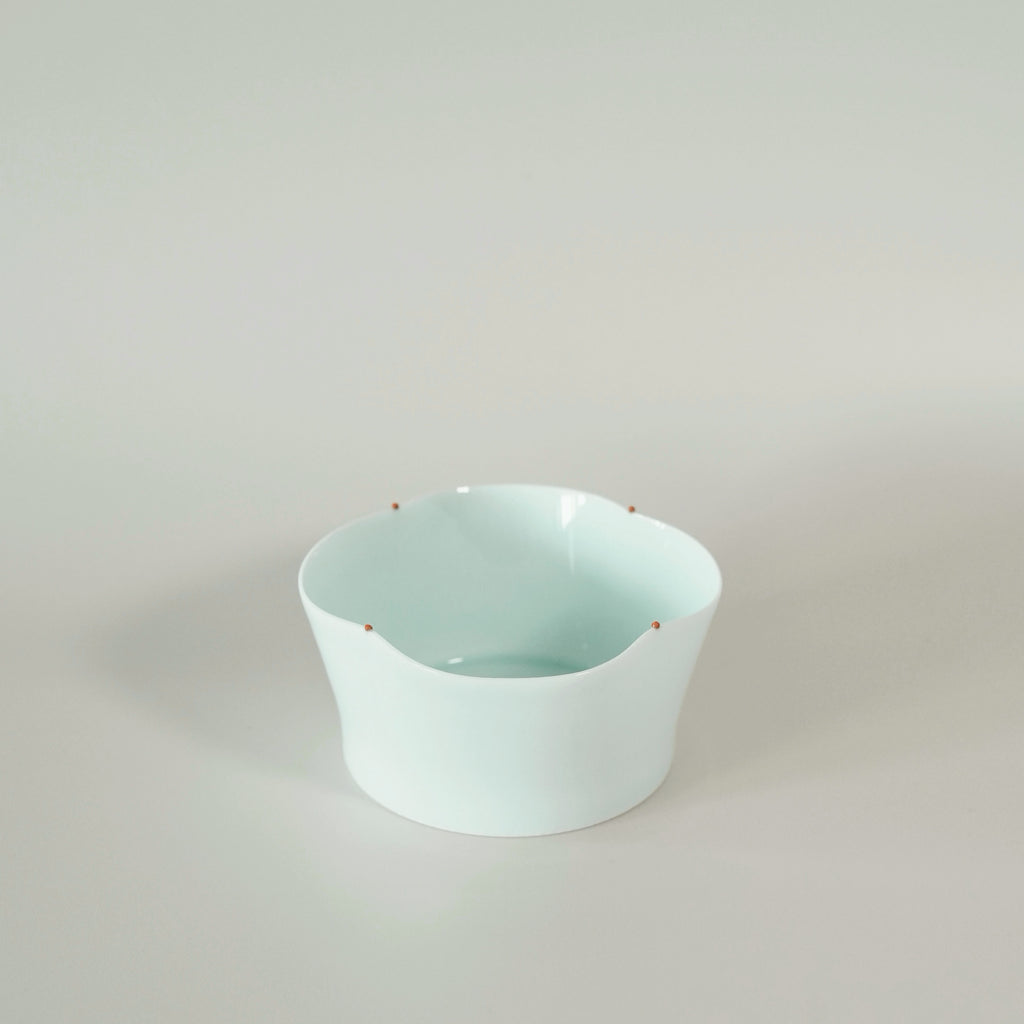 Scalloped Qingbai Bowl