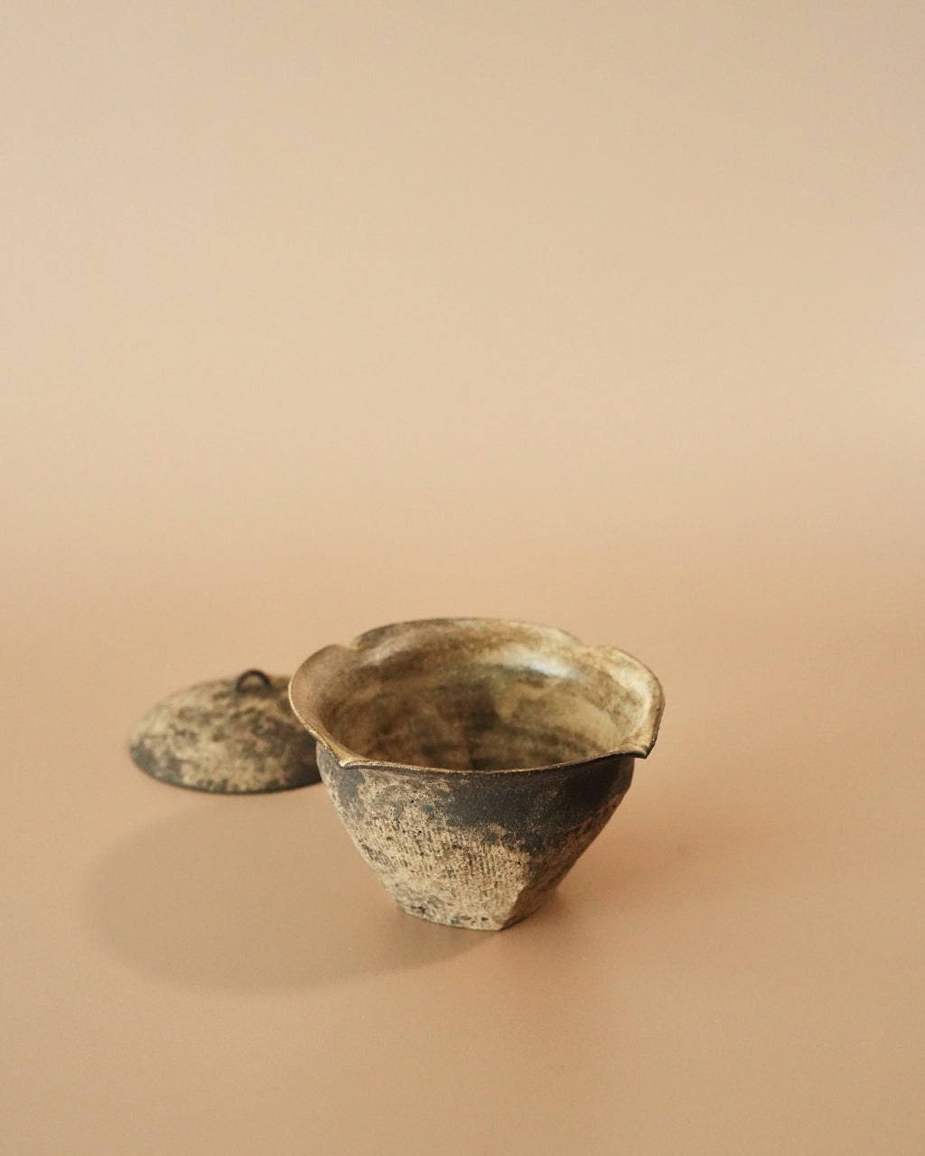 Gaiwan (lidded tea bowl)