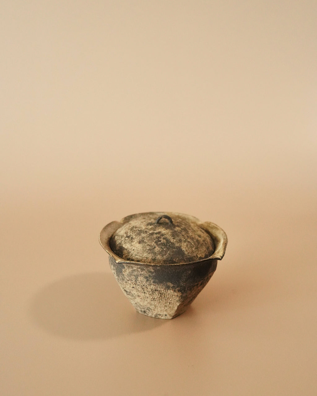 Gaiwan (lidded tea bowl)