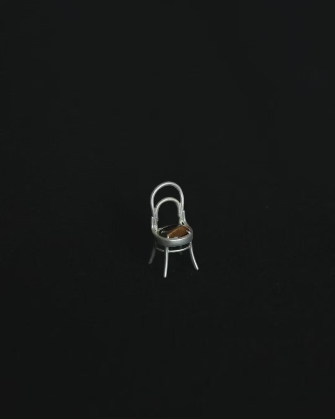 The Chair No.4 (mini size)